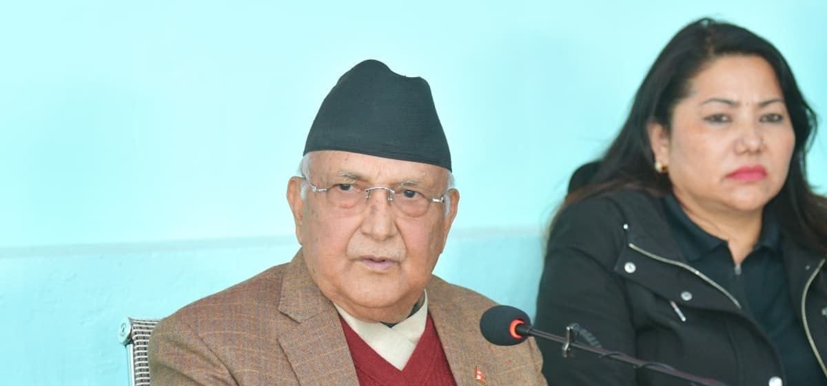 एमाले अध्यक्षद्वारा हुलाकी राजमार्गको अवलोकन